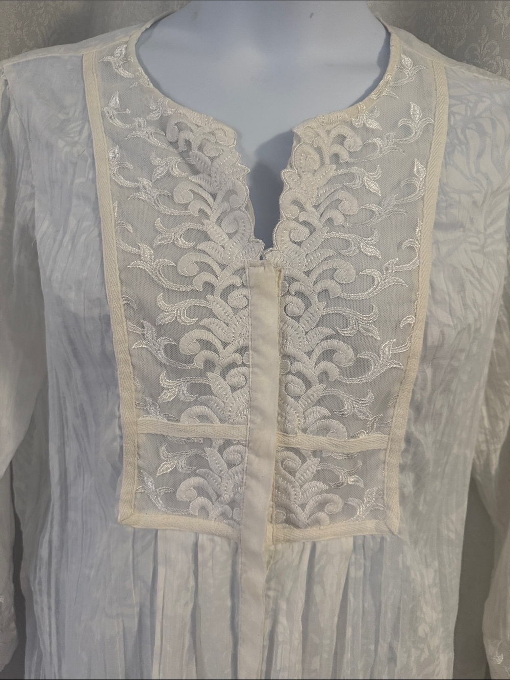 COLDWATER CREEK White Lace Yoke Front Tunic top Sz: XL - Picture 3 of 8